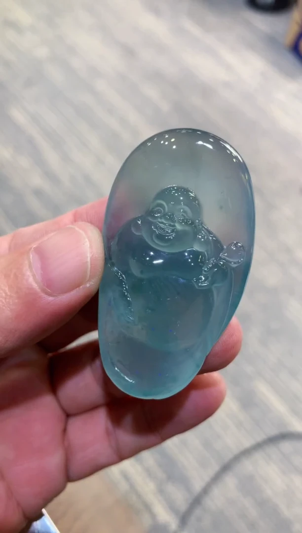 颈饰未镶嵌翡翠?***噜晴