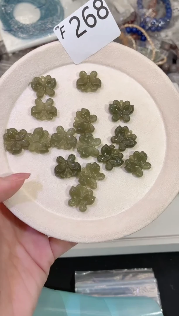 未镶嵌和田玉珠宝奇石默认微瑕发一个F268