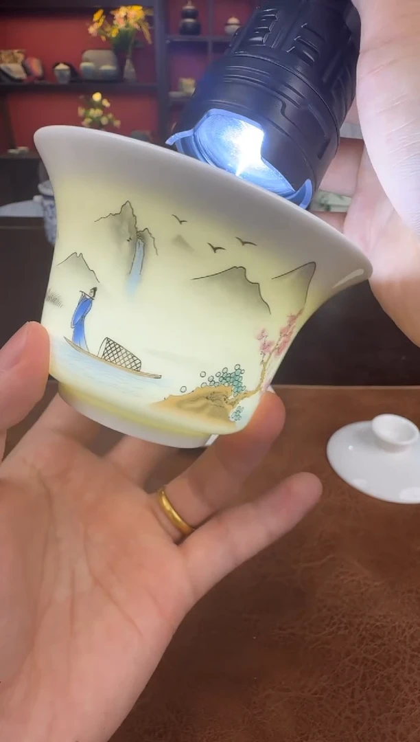 这是真便宜-粉彩盖碗+二杯