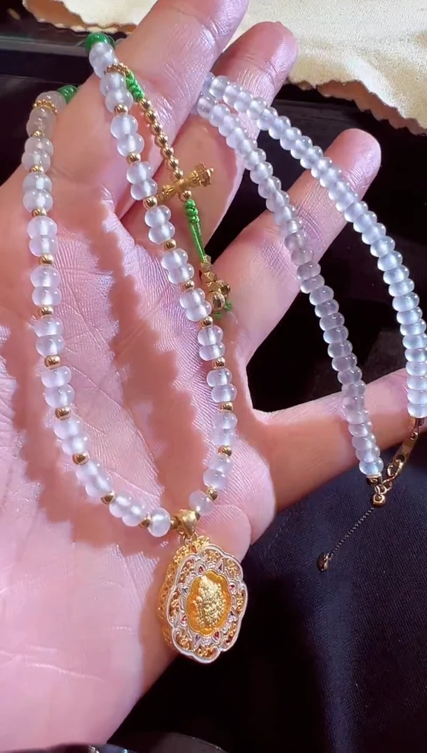 颈饰18K金镶嵌翡翠翡翠项链