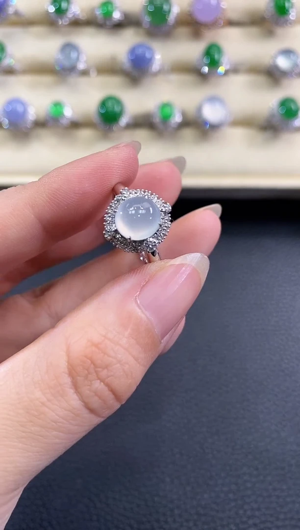 翡翠戒指18K金镶嵌春日珠宝 C38