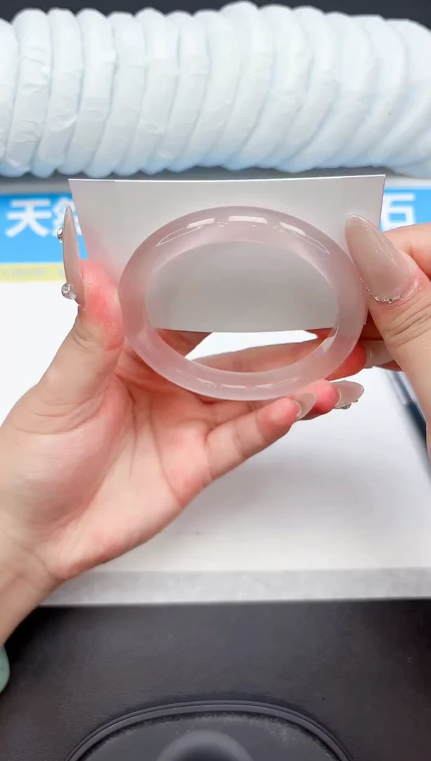 未镶嵌手镯石英质玉A21-64.2