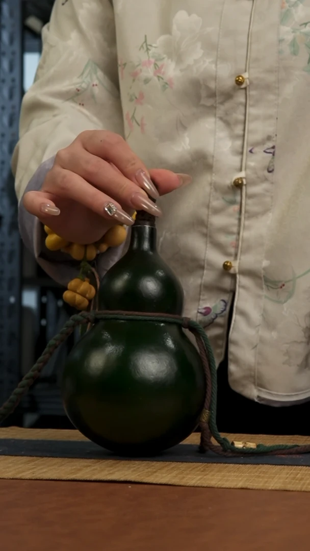 558号 天然热水酒葫芦 一物一拍（有瑕介意勿拍）