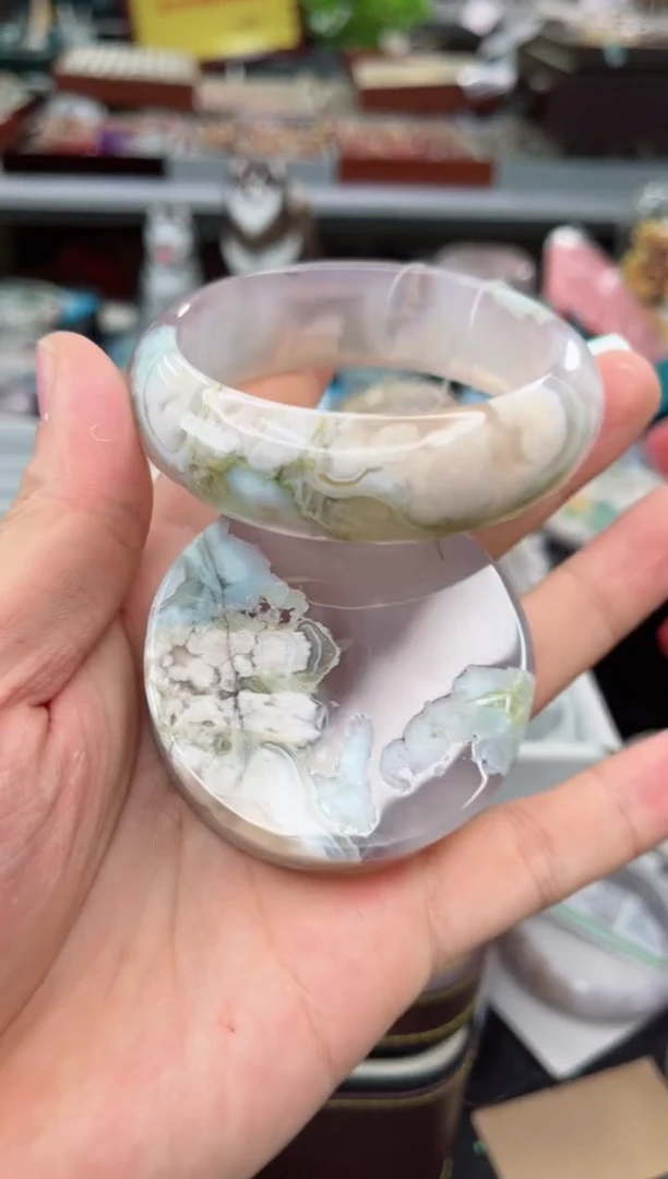 【闪购商品】石英质玉手镯未镶嵌57圈口（赠品镯心）6524555