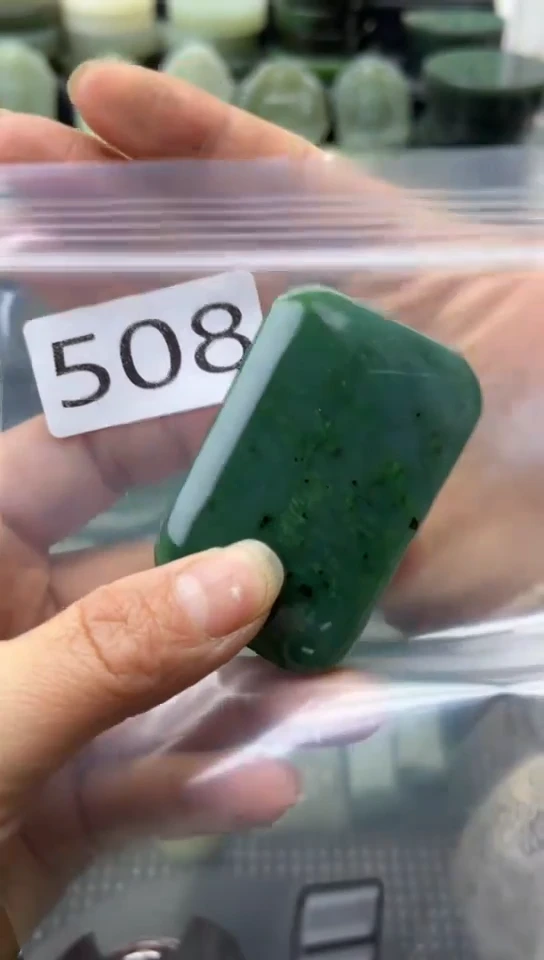 未镶嵌和田玉珠宝半成品牌子