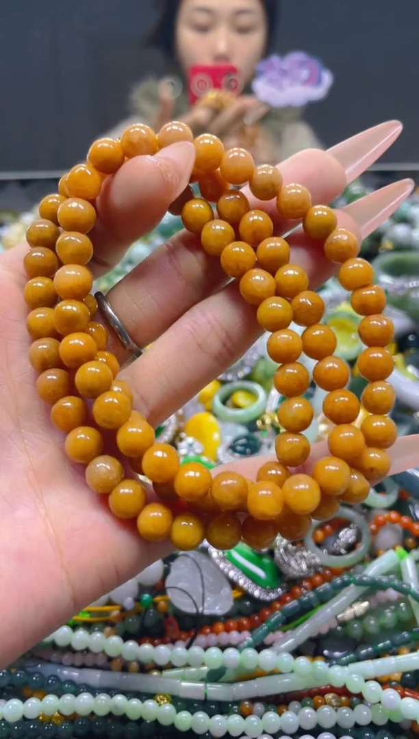 颈饰未镶嵌翡翠8MM