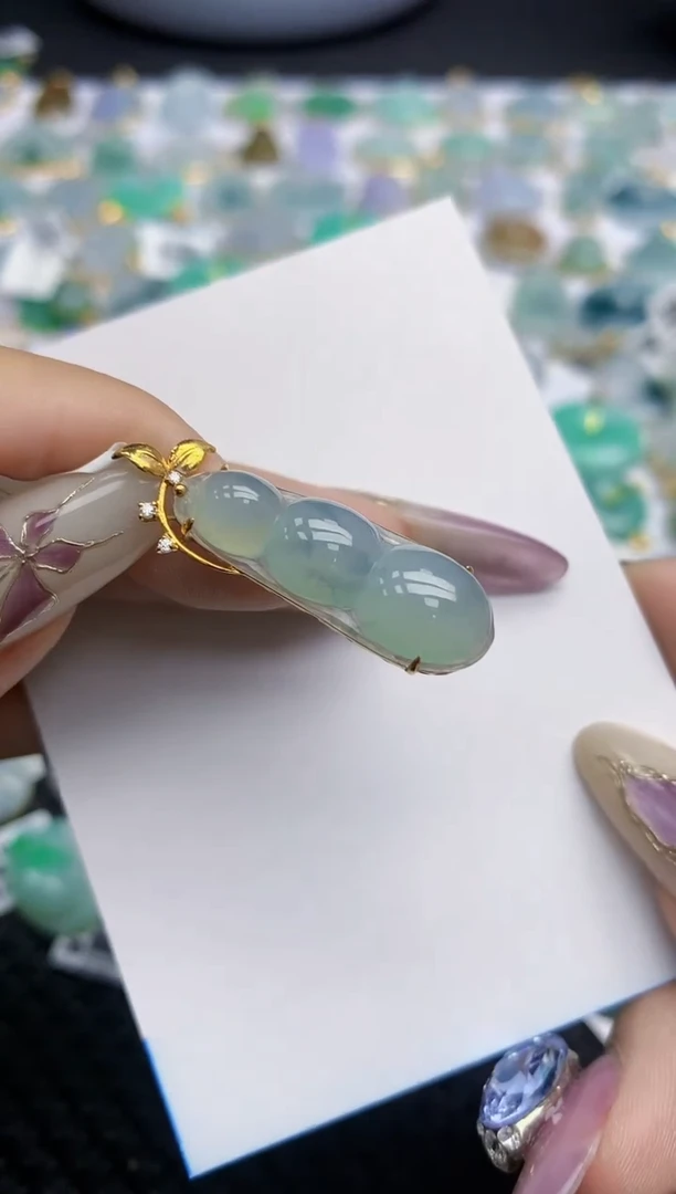 翡翠挂件18K金镶嵌103   天然翡翠A货