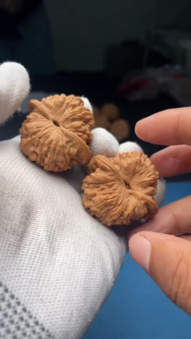 文玩核桃把件a170官帽41尺