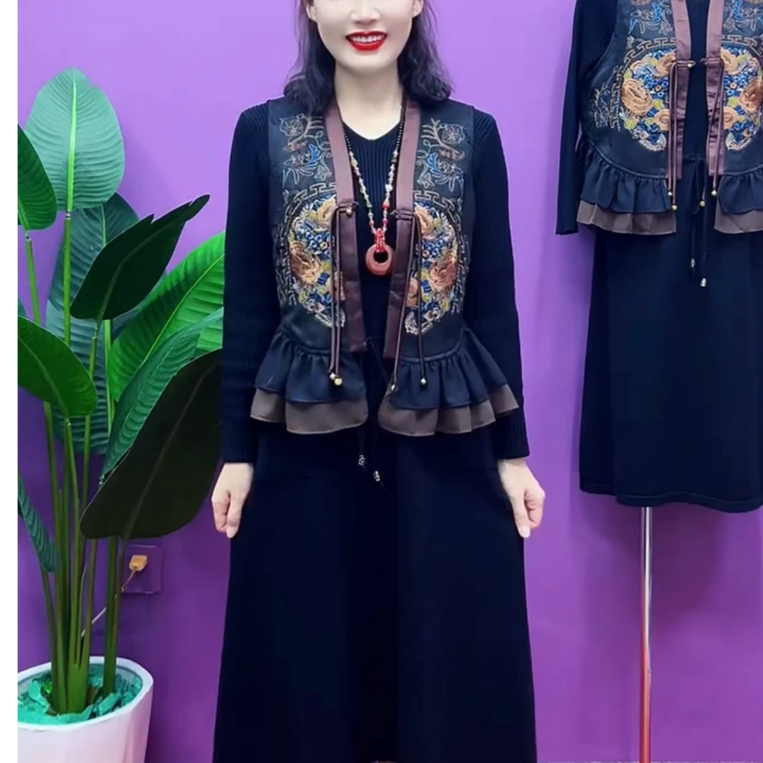 时尚新款中国风盘扣刺绣马甲洋气百搭