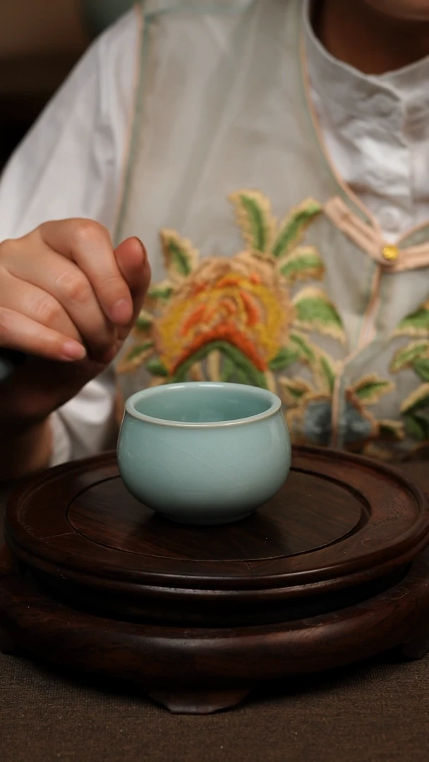 瓷片天青色圆融杯 90ML微瑕不带礼盒