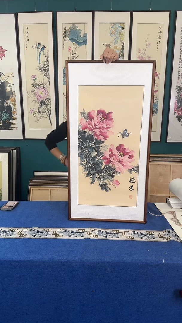 国画牡丹实木装裱48*93