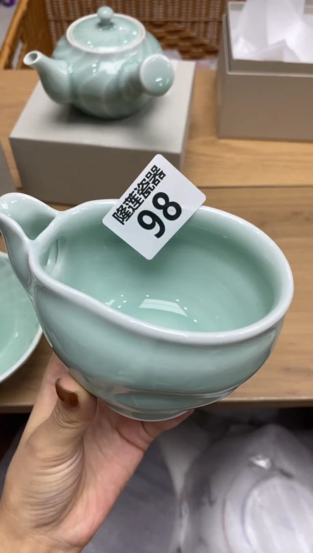 瓷片萍隆莲瓷器欢迎大家