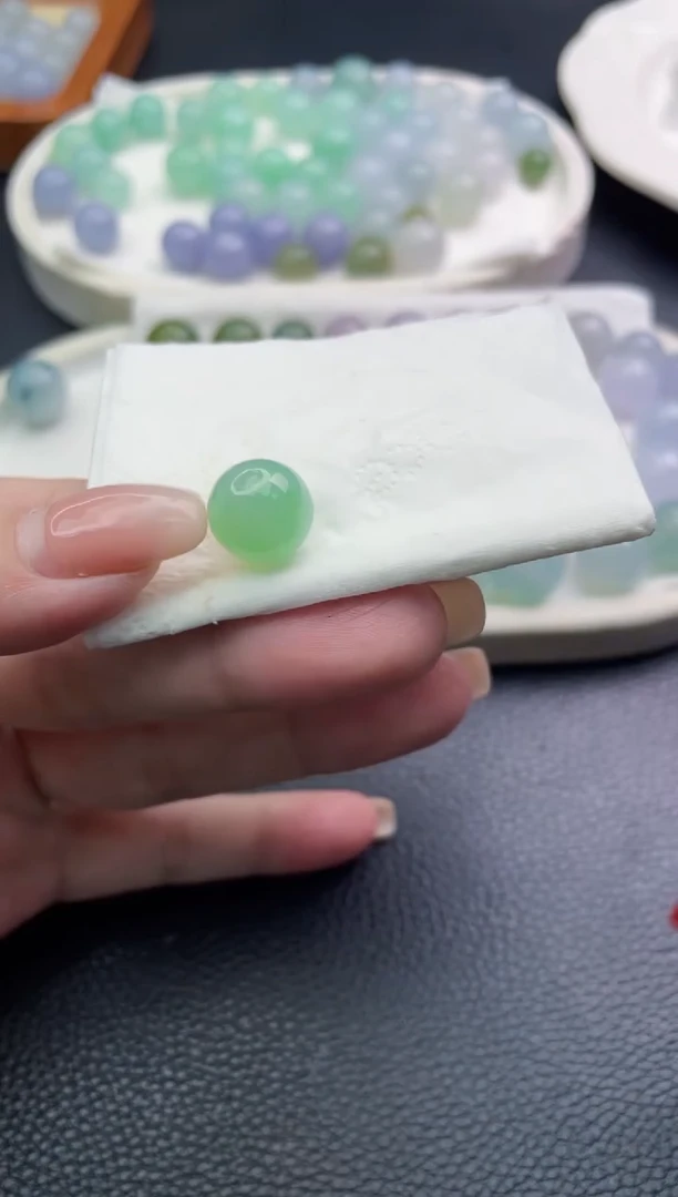 定制翡翠未镶嵌妍*珠子