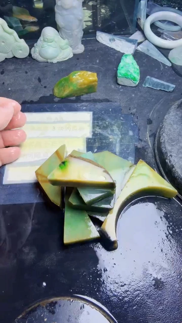 未镶嵌挂件翡翠特***星天然翡翠116