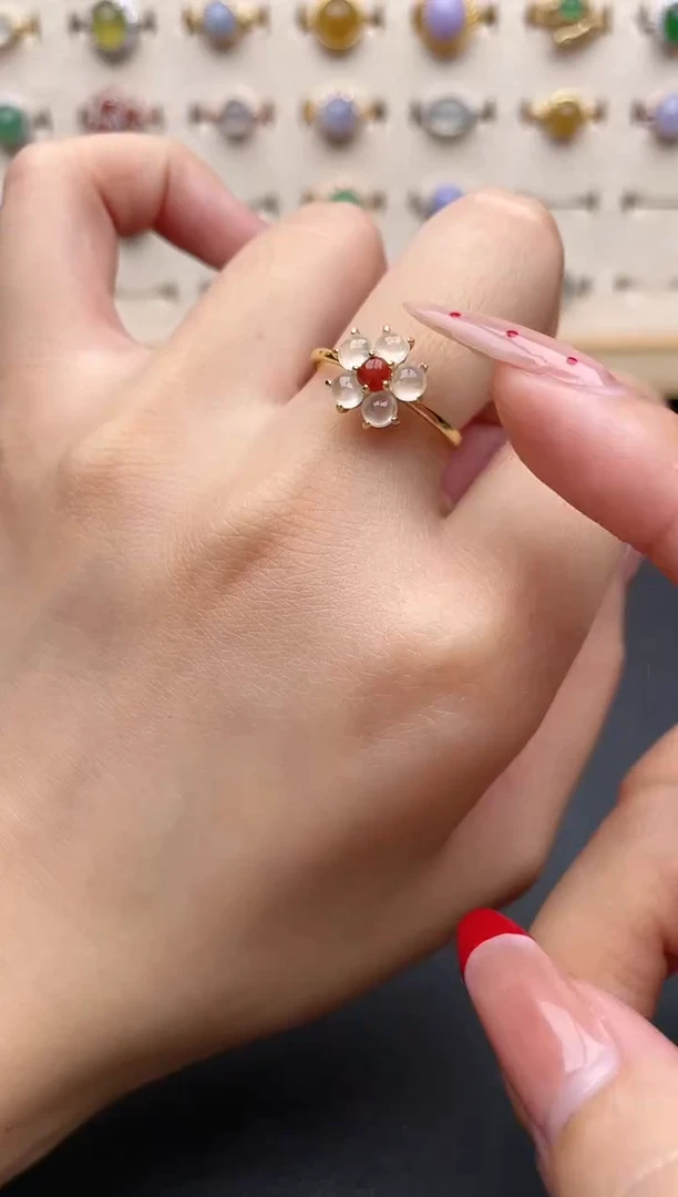 【闪购商品】翡翠戒指银S925镶嵌一物一证一礼盒