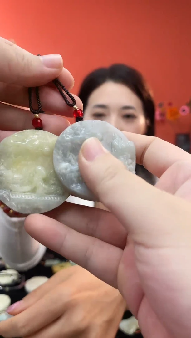 未镶嵌岫玉吊坠`多样性发货拍一发一
