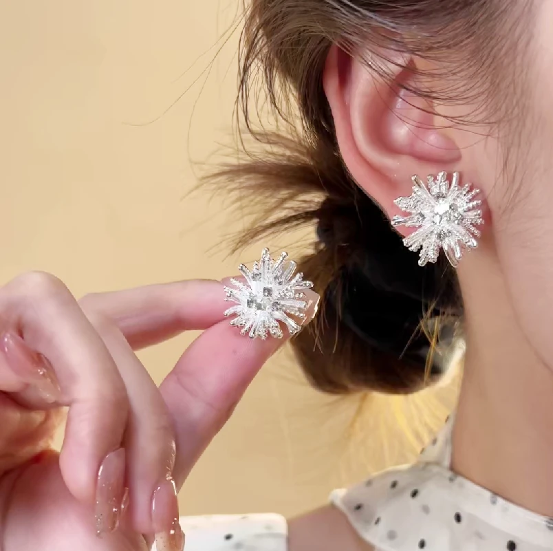 铜合金锆石耳饰 （新人）D2504烟花系列气质耳钉百搭时尚轻奢精致