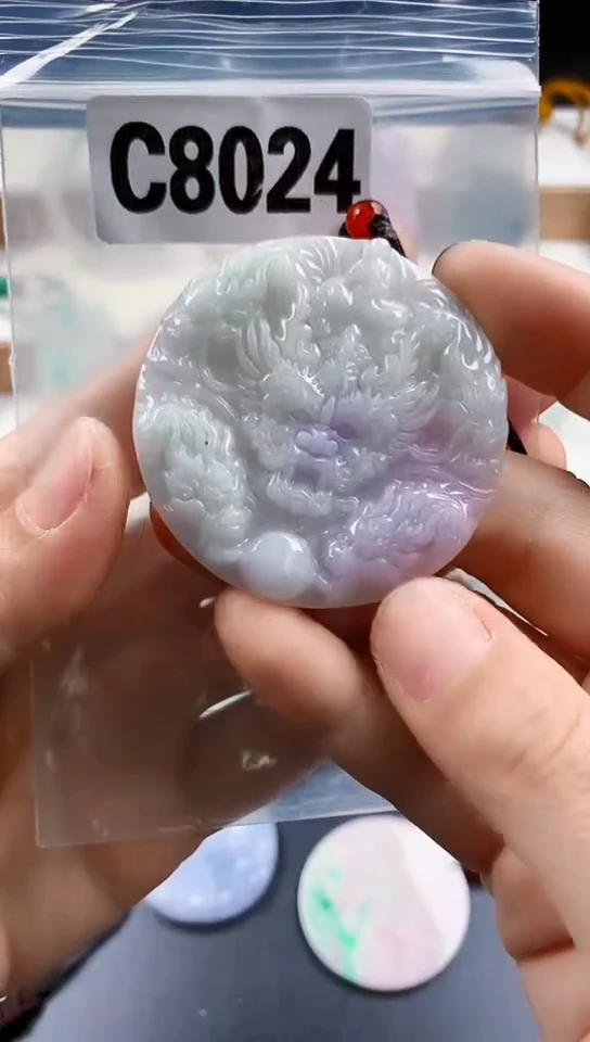 颈饰未镶嵌翡翠天然翡翠吊坠挂件