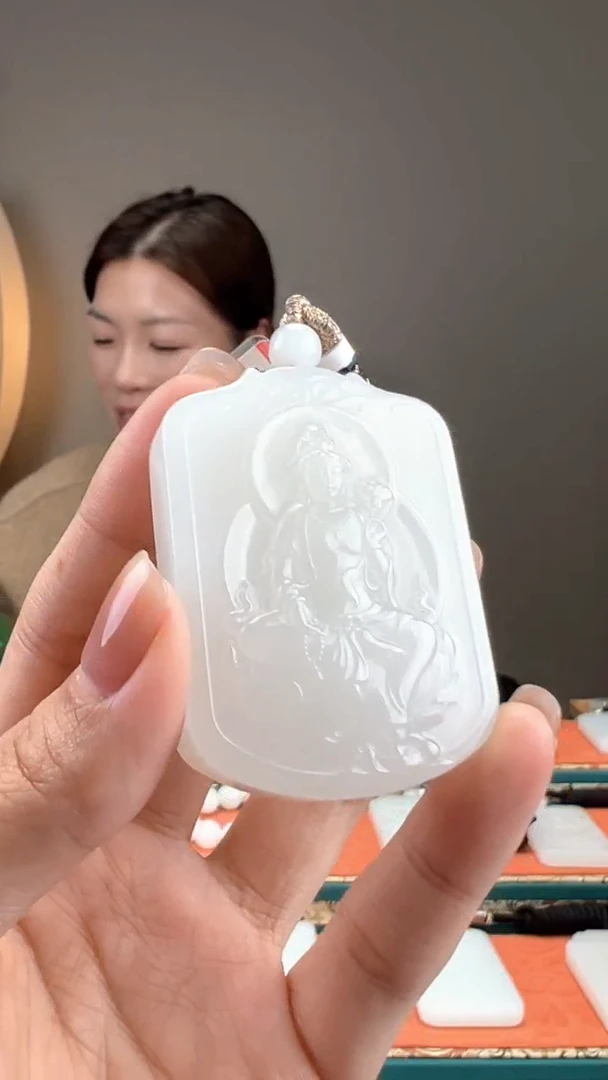 【闪购商品】和田玉颈饰未镶嵌1