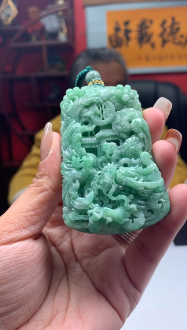 颈饰未镶嵌翡翠天然翡翠A货58