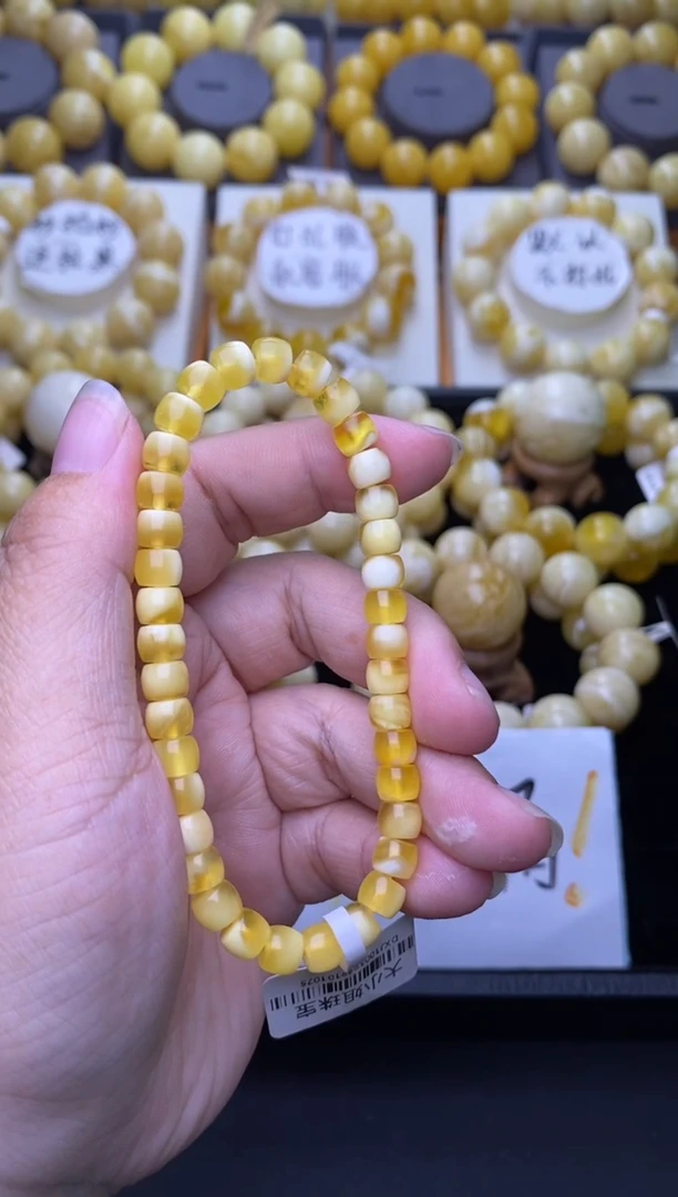 裸石琥珀未镶嵌大小姐珠宝严选118