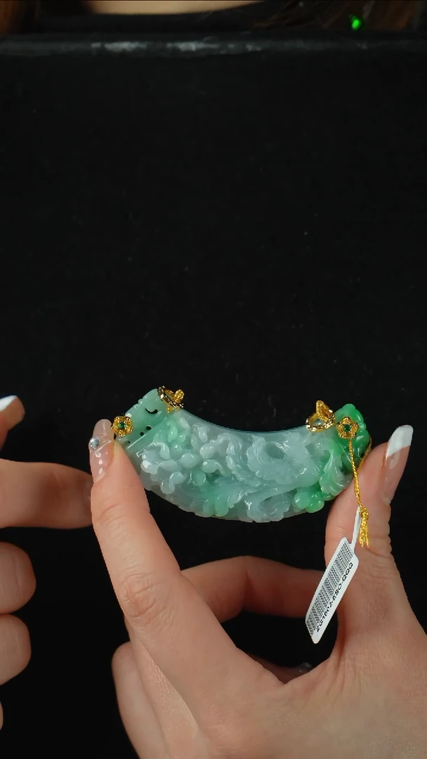 颈饰未镶嵌翡翠凤穿牡丹