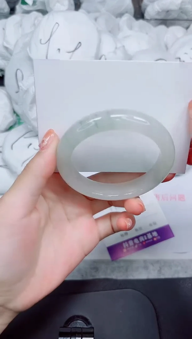 石英质玉手镯未镶嵌151-54