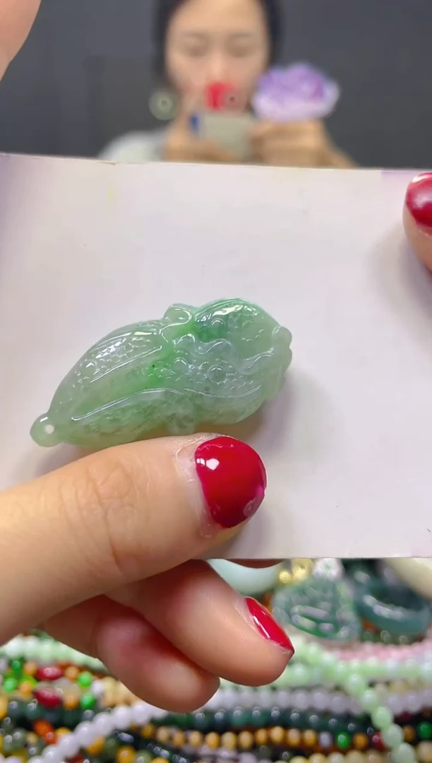 颈饰未镶嵌翡翠/J/翡翠A货，一件也是批发价