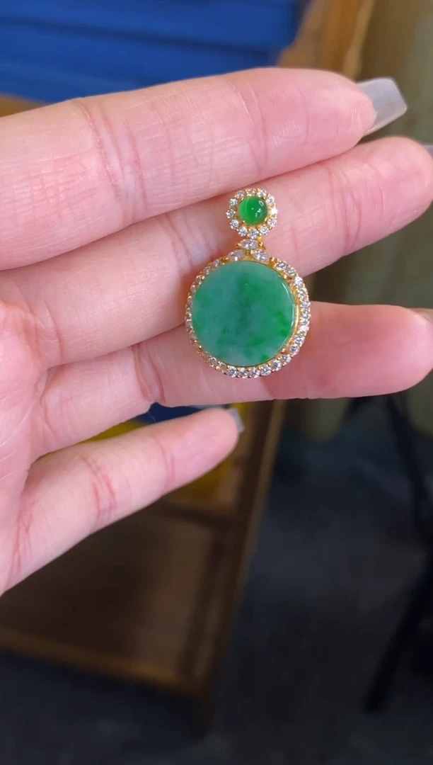 颈饰银S925镶嵌翡翠净货17016