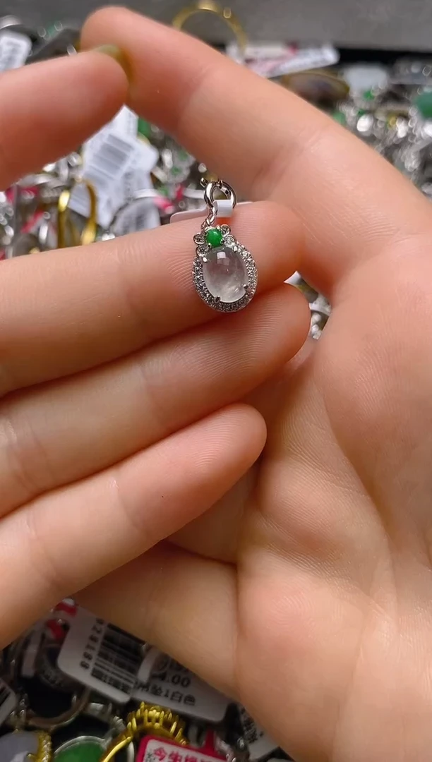 银S925镶嵌戒指翡翠百内无证书