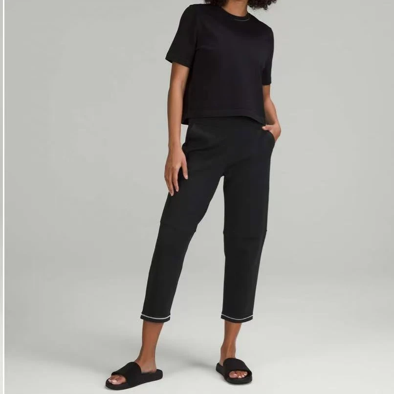 lululemon Relaxed-Fit HR Knit Crop 24女士高腰长裤24寸