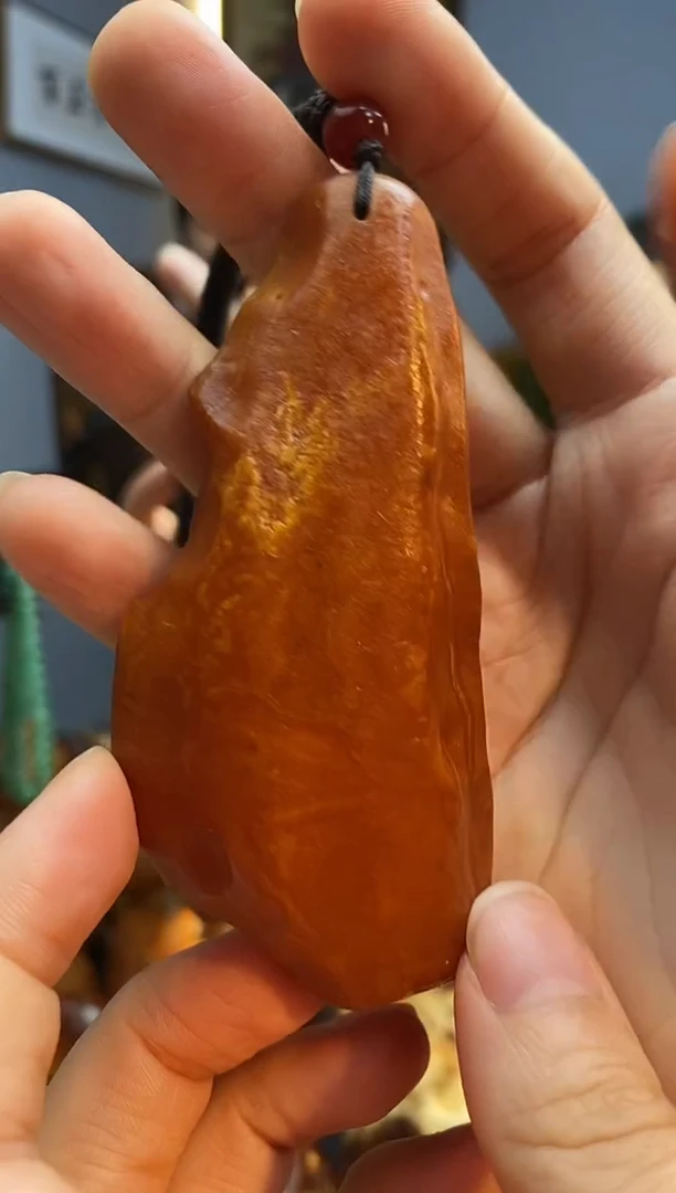 琥珀颈饰未镶嵌吊坠