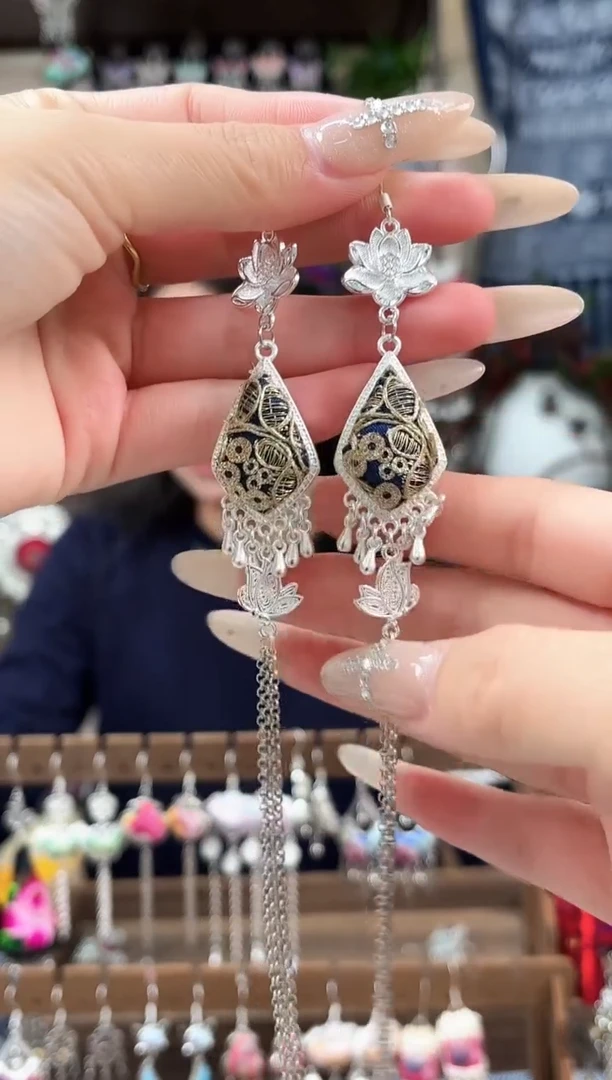 织绣民族风非遗老绣饰品212