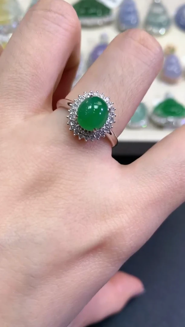 【闪购商品】翡翠戒指18K金镶嵌B128