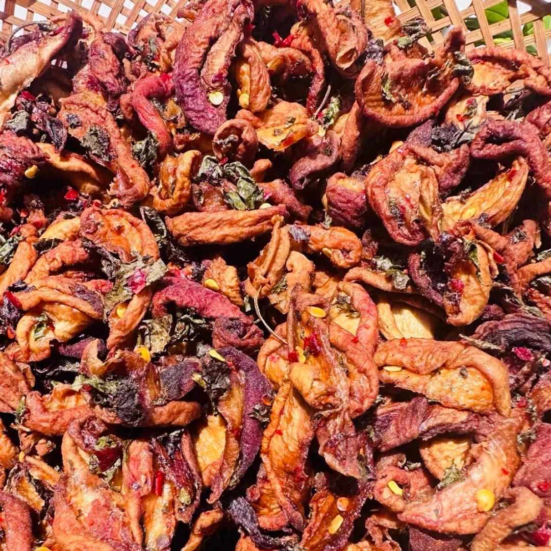 【老铁精选】紫苏桃子皮小菜美味零食小吃休闲食品蜜饯果脯水果干