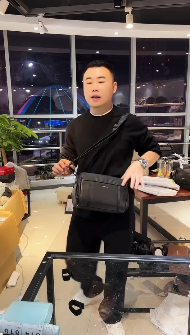 头层牛皮韩爵绅士包包皮具814