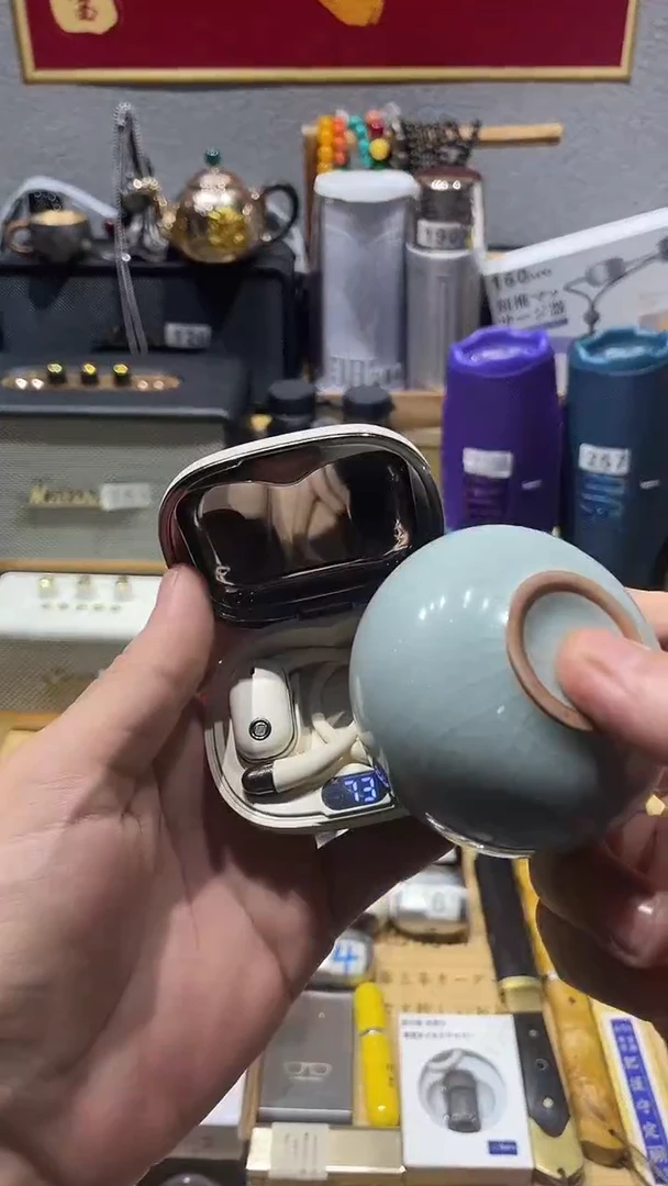 瓷片闪购商品 如图所示