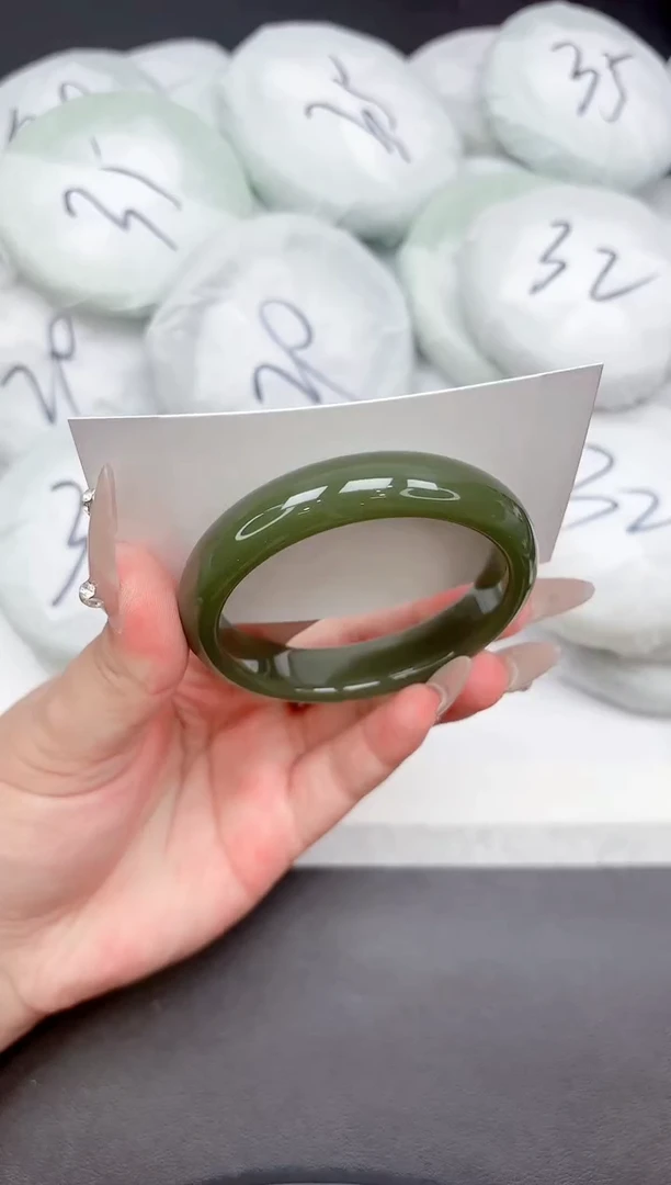 未镶嵌手镯石英质玉283-54.5