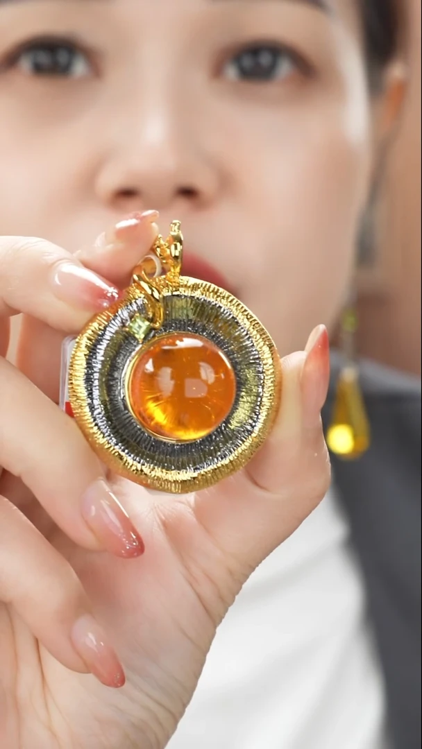琥珀吊坠(不含链)未镶嵌特色蜜蜡吊坠