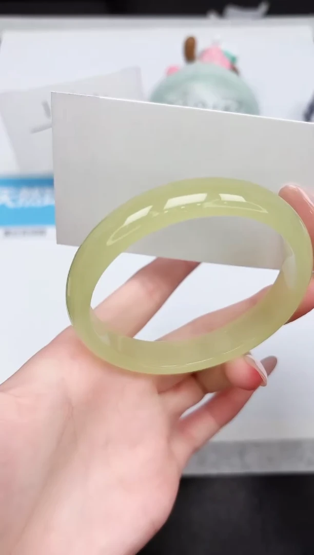 石英质玉手镯未镶嵌69-62