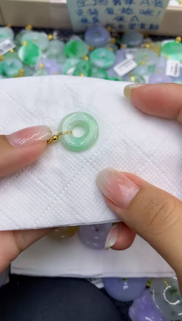 颈饰未镶嵌翡翠天然缅甸A货翡翠