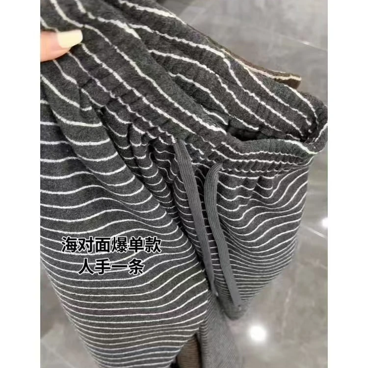 樱桃-大码条纹加绒休闲阔腿裤