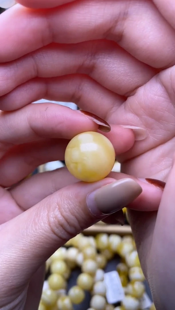 【闪购商品】琥珀裸石未镶嵌大小姐珠宝78