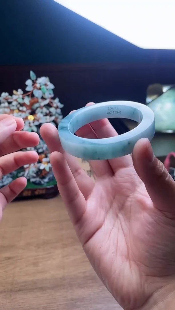 【闪购商品】定制翡翠手镯未镶嵌 定制