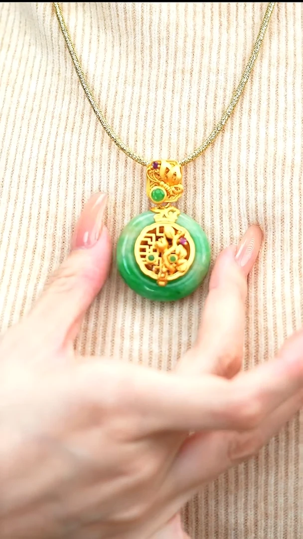 吊坠(赠链)银S925镶嵌翡翠新款