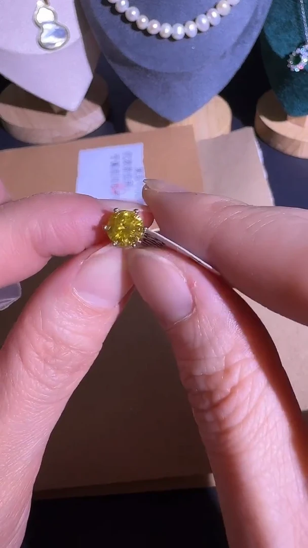 无925银 时尚饰品如图所示88888888888