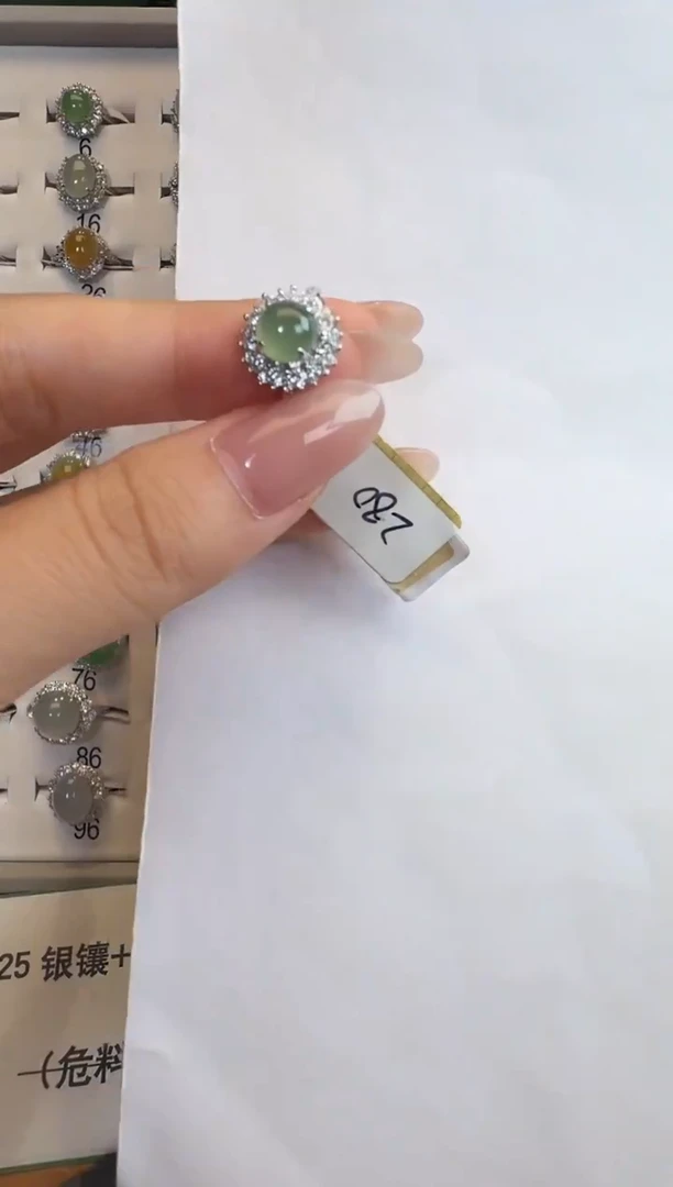 银S925镶嵌戒指翡翠通体925银镶缅甸A货翡翠戒指