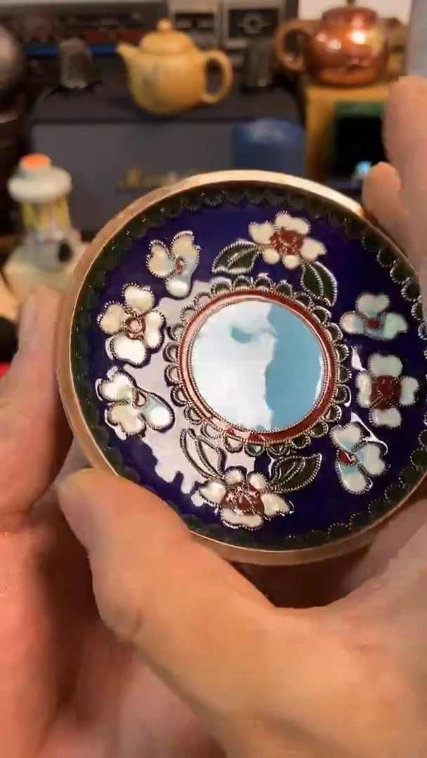 瓷片闪购商品，如图所示