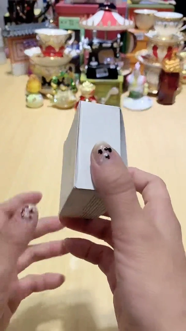 瓷片全场正品  一件不留@1
