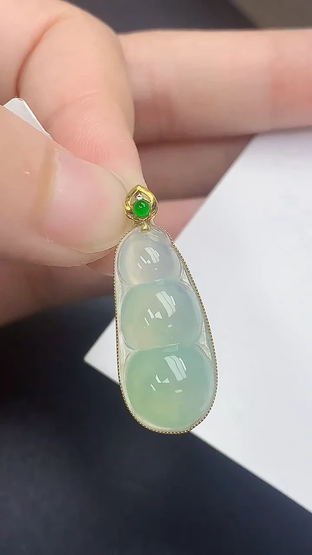 颈饰18K金镶嵌翡翠天然缅甸A货百元以上9元证书费自理